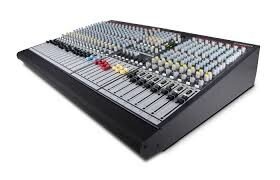 Allen & Heath GL 2400 24 kanaals mixer